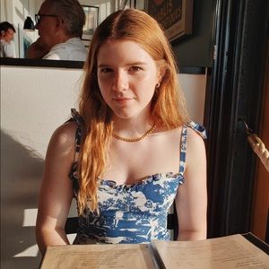 Meet your Posher, Claire